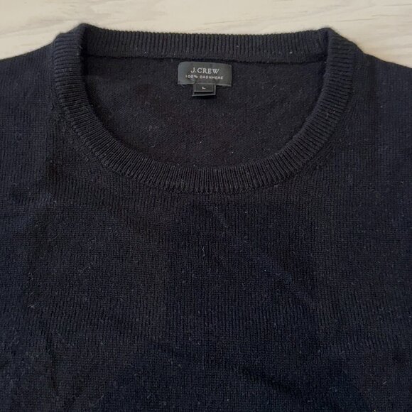 J. Crew Cashmere crewneck sweater (size L) - Picture 4 of 4